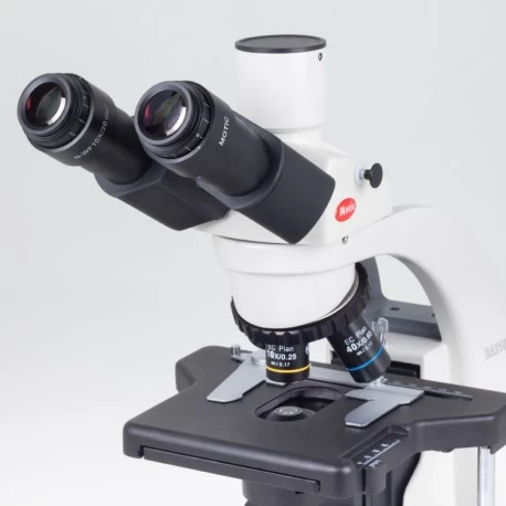 Motic BA210E Triocular, Mikroskop, fasekontrast (x40 ),4 linser