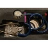 OUTLET: Littmann Classic III - fejl gravering. Marineblå.